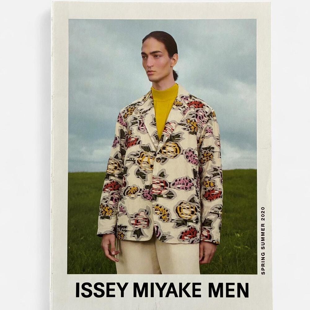 Issey Miyake Men spring /summer 2020 catalog lookbook